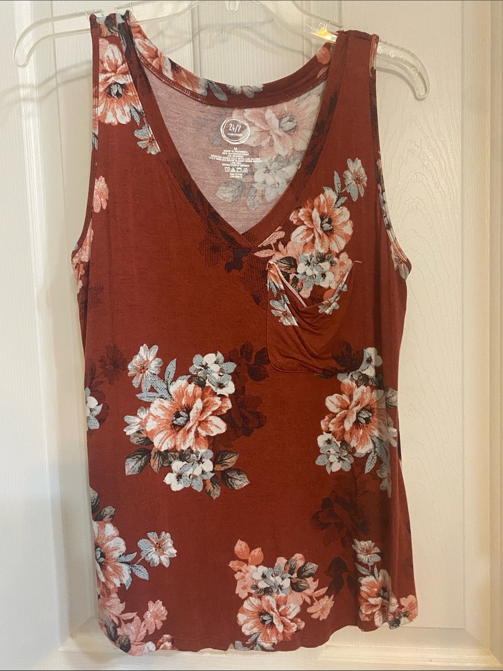 Maurices Rust Floral V-Neck Tank with Pocket